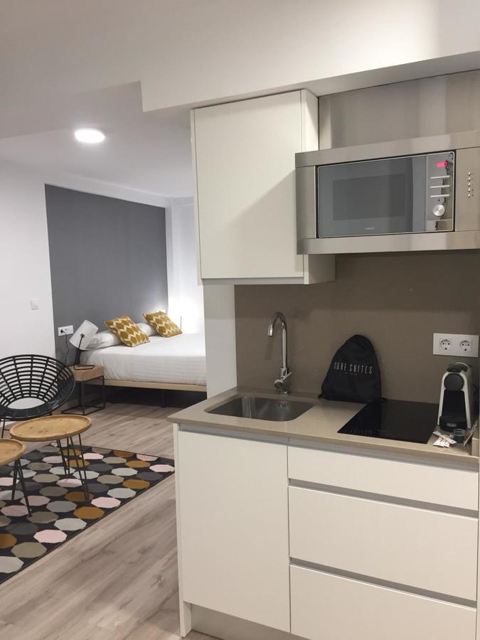 Apartamentos Core Suite Sevilla Екстериор снимка