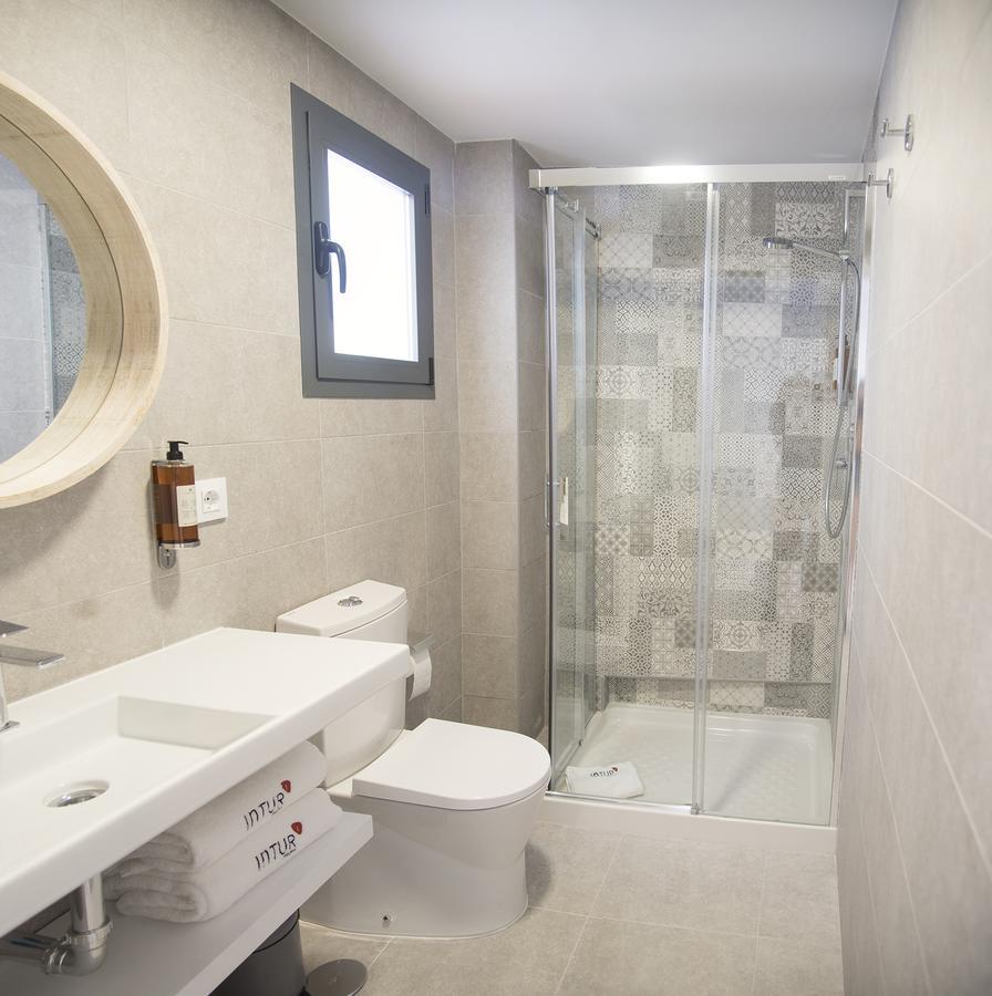 Apartamentos Core Suite Sevilla Екстериор снимка